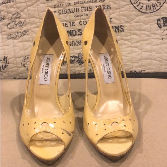 Jimmy Choo Pale Yellow Perforated Pumps - Picture 1 of 6